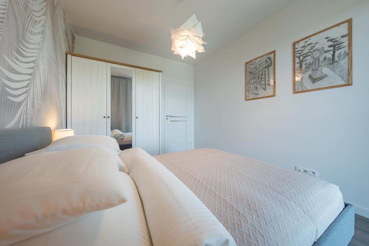 Apartamenty Tespis - Francuska Atal Park II 卡托维兹 外观 照片