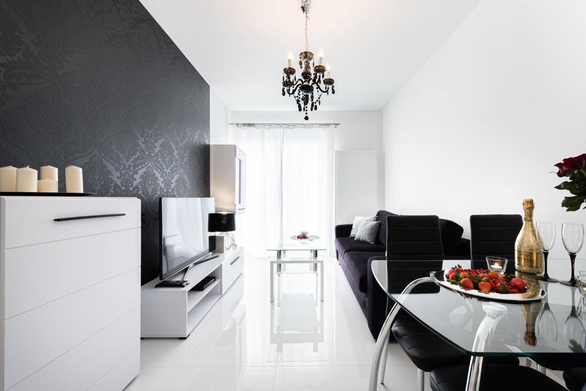 Apartamenty Tespis - Francuska Atal Park II 卡托维兹 外观 照片