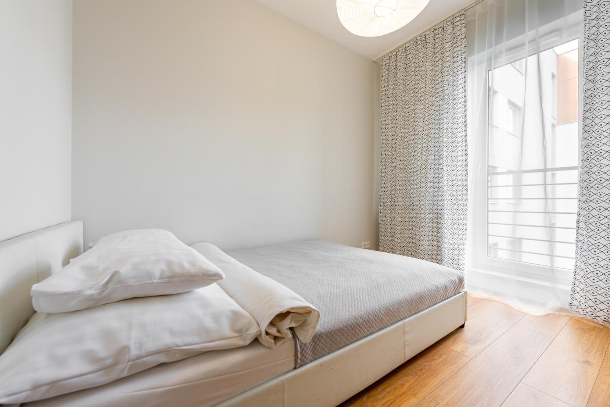 Apartamenty Tespis - Francuska Atal Park II 卡托维兹 外观 照片