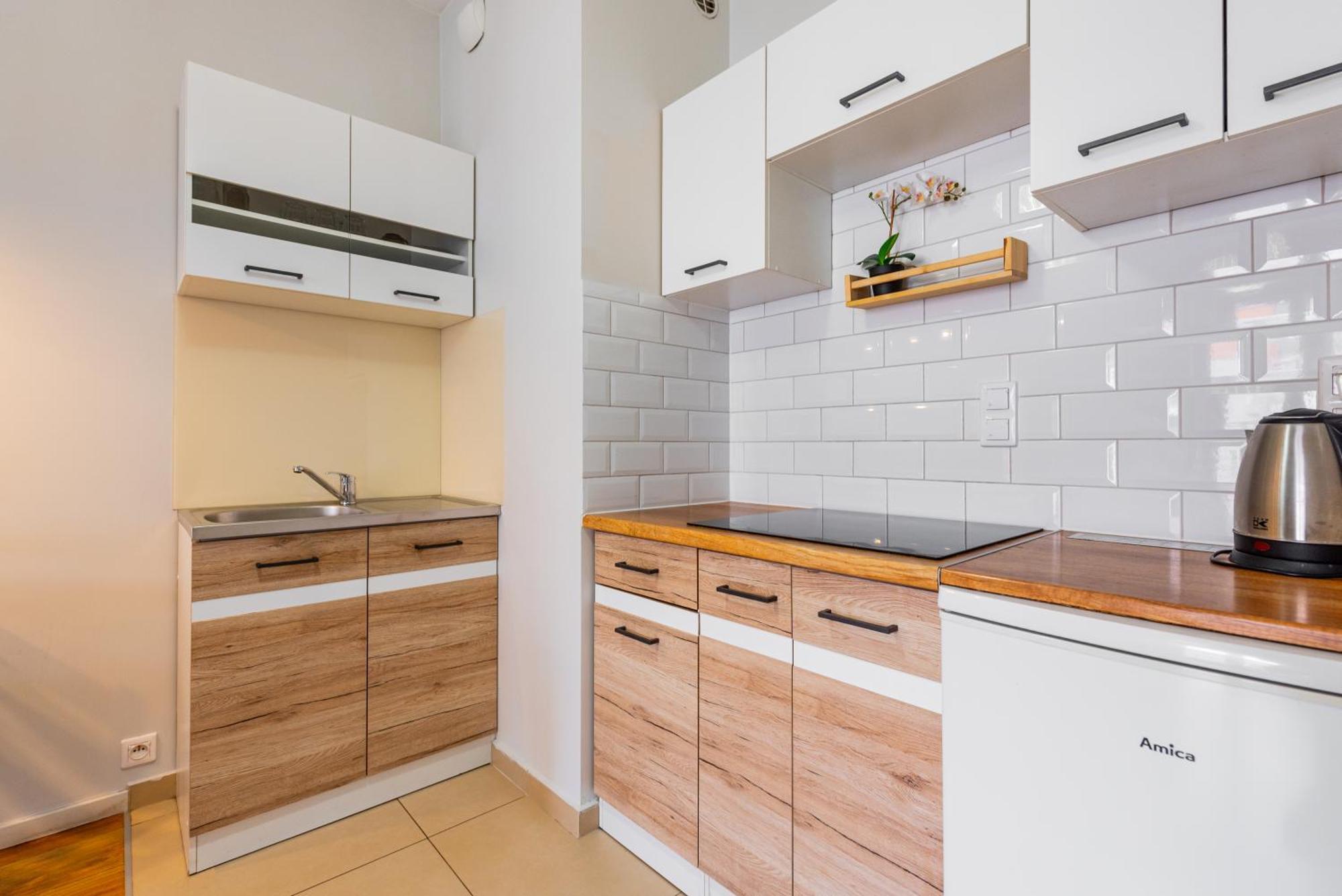 Apartamenty Tespis - Francuska Atal Park II 卡托维兹 外观 照片