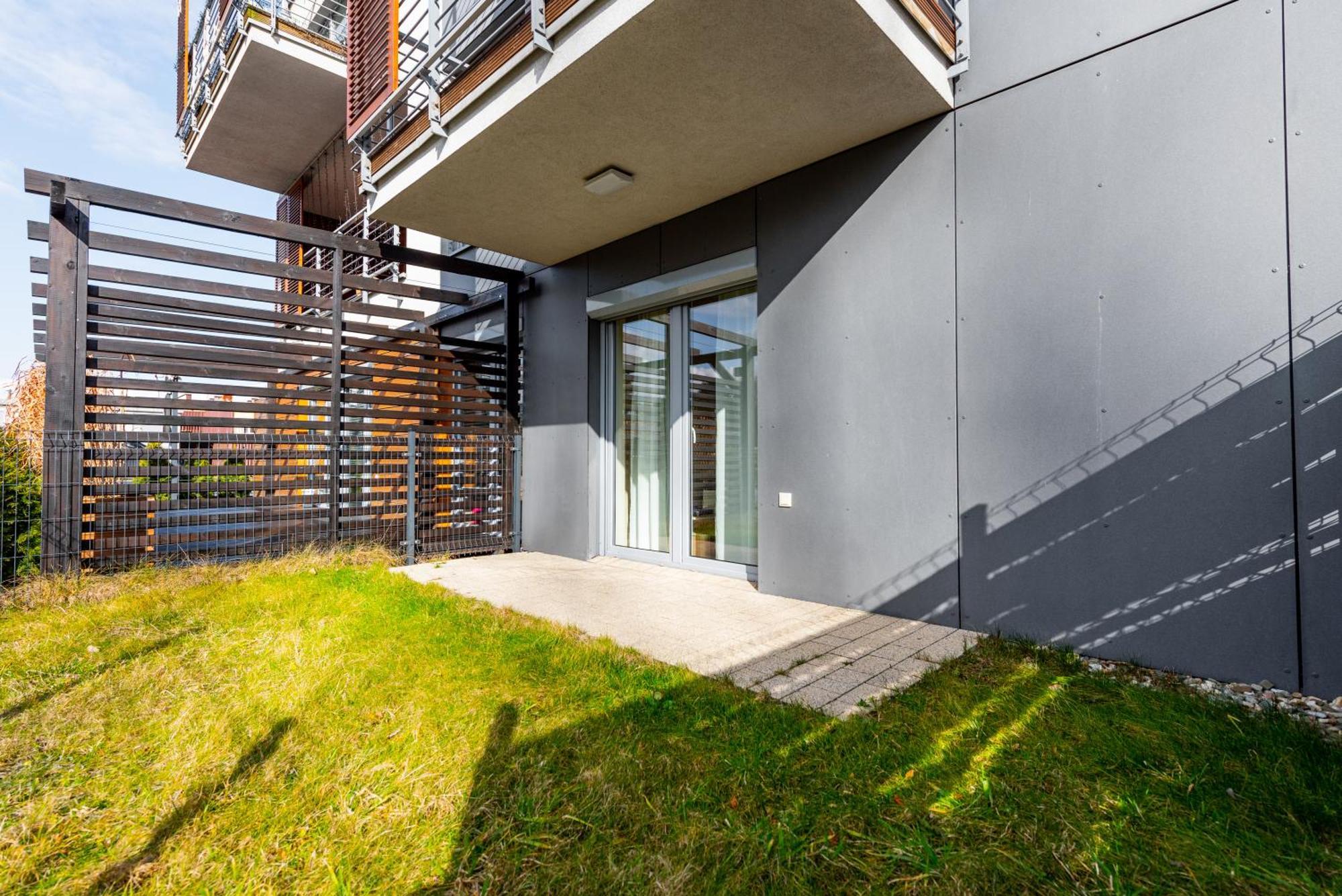 Apartamenty Tespis - Francuska Atal Park II 卡托维兹 外观 照片