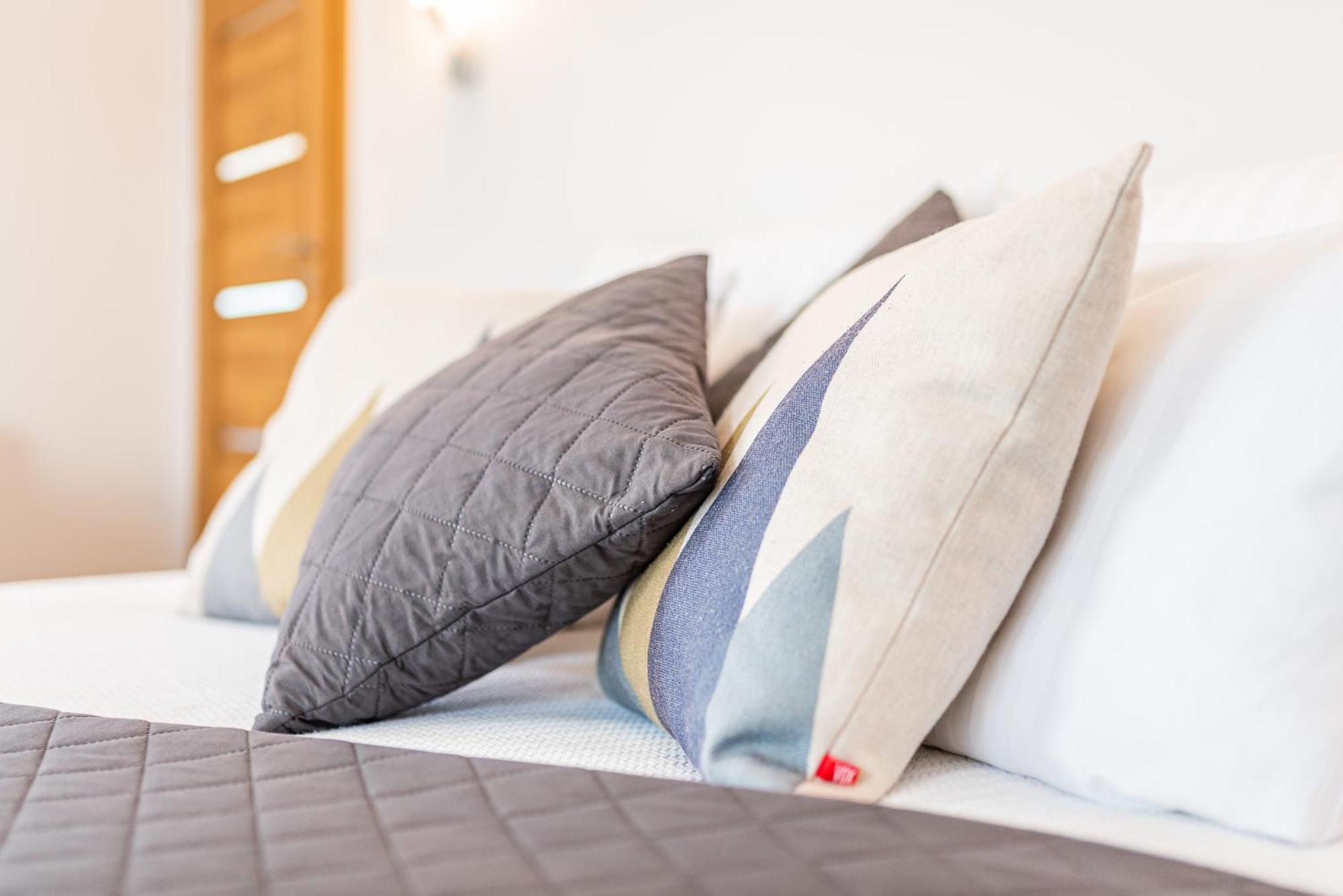 Apartamenty Tespis - Francuska Atal Park II 卡托维兹 外观 照片