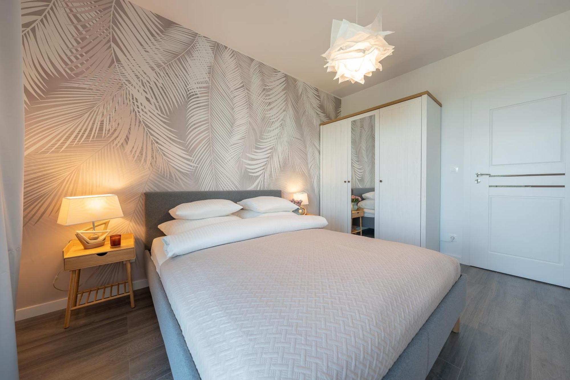 Apartamenty Tespis - Francuska Atal Park II 卡托维兹 外观 照片